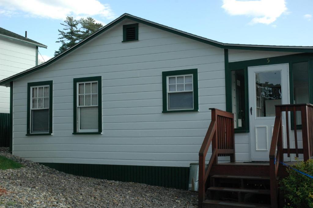 Channel Waterfront Cottages 위어스비치 객실 사진
